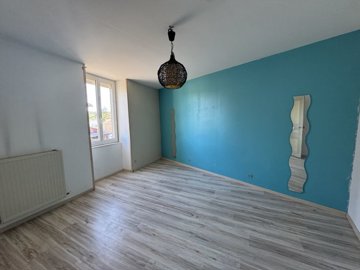 ajs0ffw2uuj7qkv45
