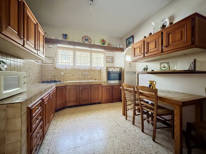 Image No.27-3 Bed House for sale