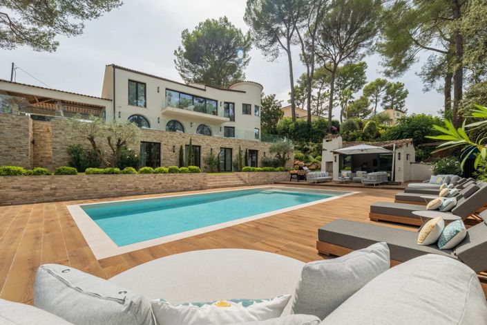 Image No.5-5 Bed House for sale