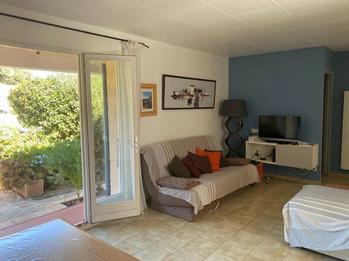 Image No.7-3 Bed House for sale