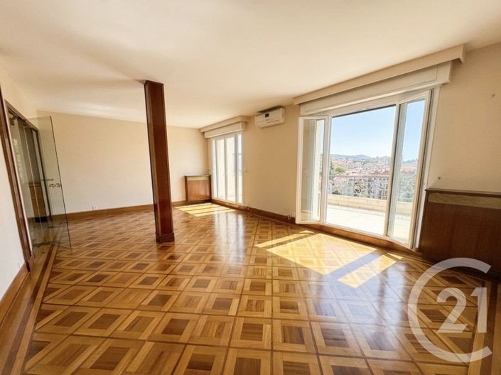 Image No.3-Appartement de 2 chambres à vendre à Nice
