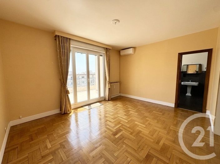 Image No.6-Appartement de 2 chambres à vendre à Nice
