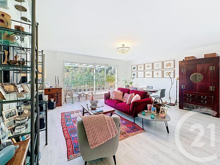 Image No.2-3 Bed Apartment for sale