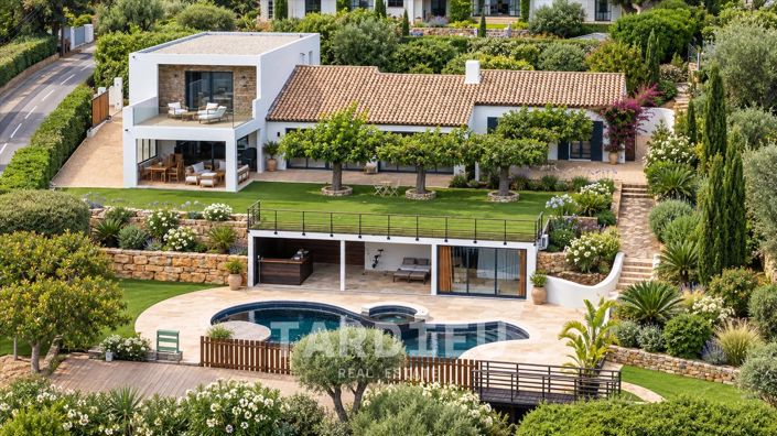 Image No.3-6 Bed House for sale