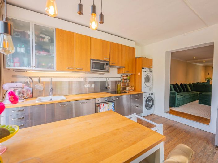 Image No.18-7 Bed House for sale
