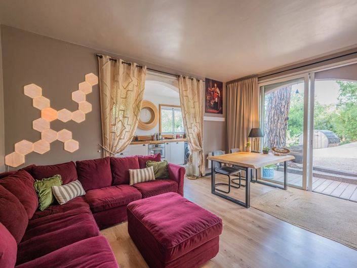 Image No.25-7 Bed House for sale