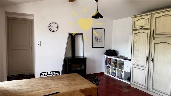 Image No.8-2 Bed House for sale