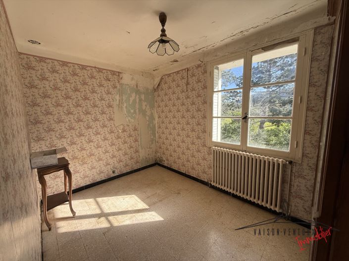 Image No.20-3 Bed House for sale