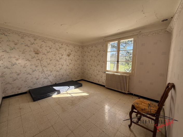 Image No.22-3 Bed House for sale