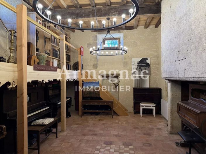 Image No.15-3 Bed House for sale