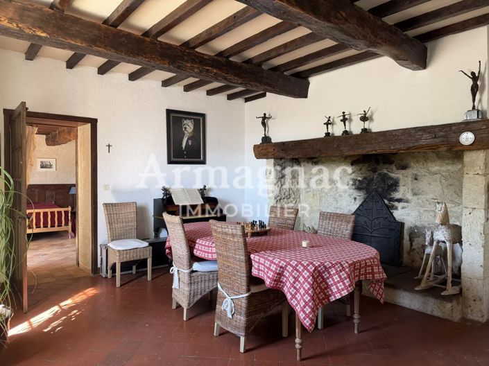 Image No.18-3 Bed House for sale