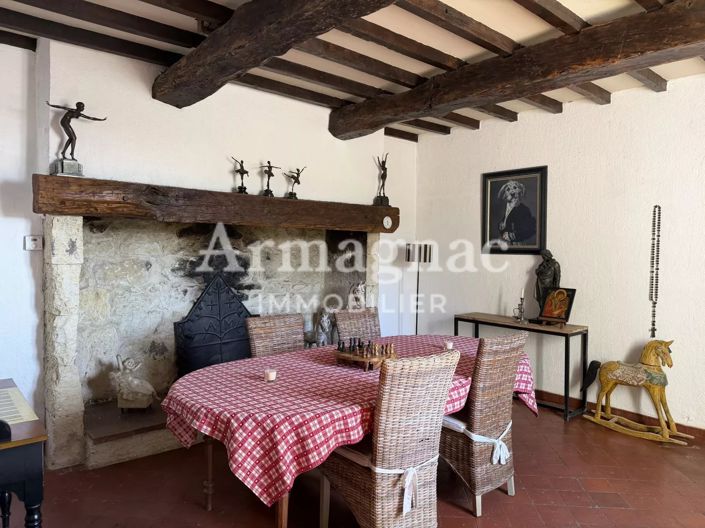 Image No.19-3 Bed House for sale