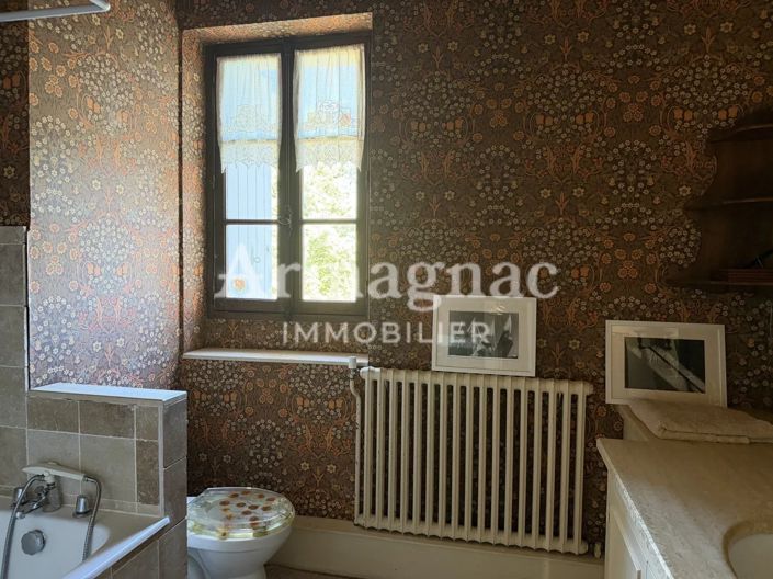 Image No.25-3 Bed House for sale