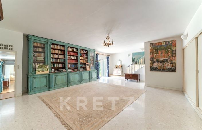 Image No.15-7 Bed House for sale