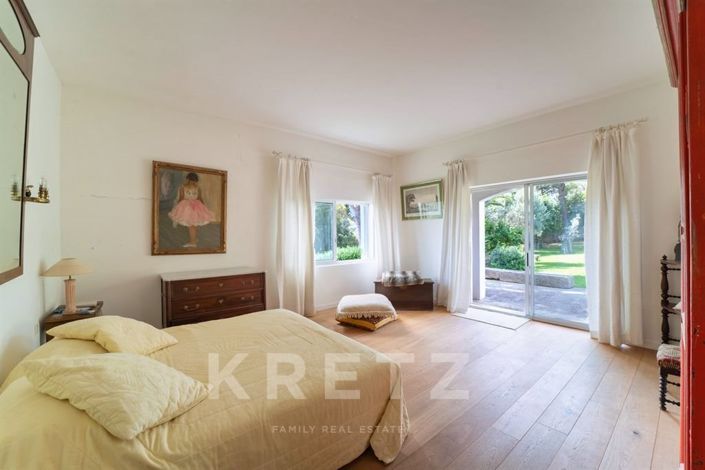Image No.16-7 Bed House for sale