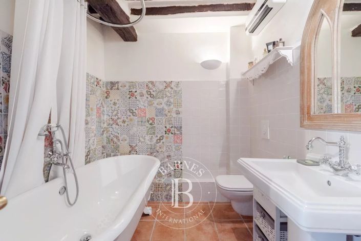 Image No.13-3 Bed House for sale