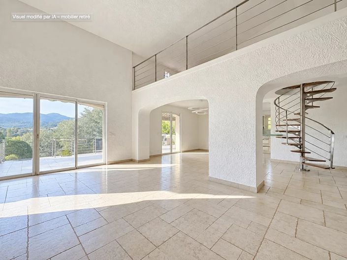 Image No.5-6 Bed House for sale