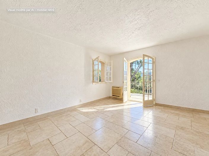 Image No.7-6 Bed House for sale