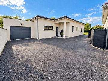 1 - Annonay, House