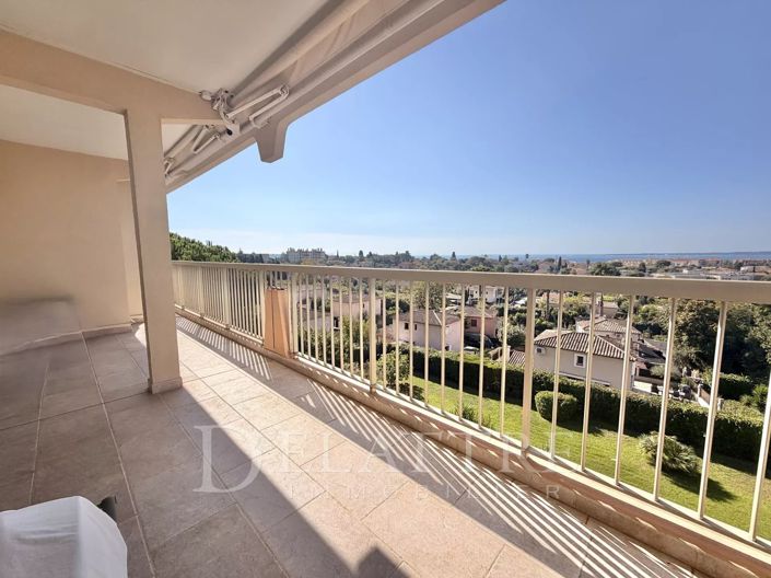 Image No.6-3 Bed Apartment for sale
