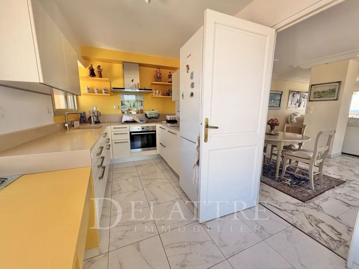 Image No.9-3 Bed Apartment for sale