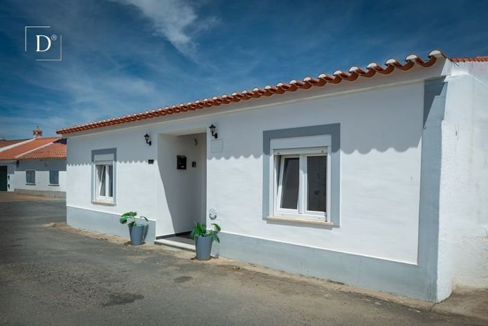 Image No.18-2 Bed House for sale