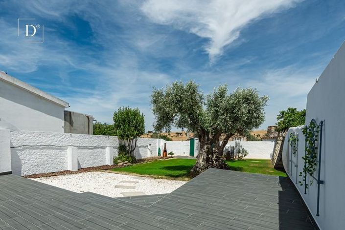 Image No.21-2 Bed House for sale
