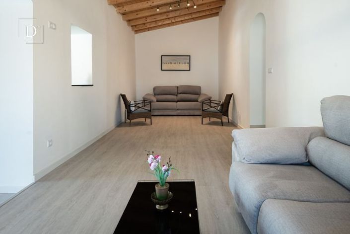 Image No.7-2 Bed House for sale