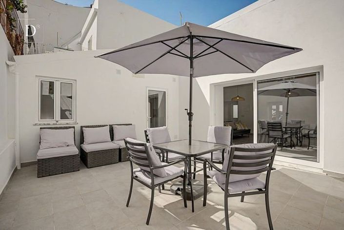 Image No.3-2 Bed House for sale