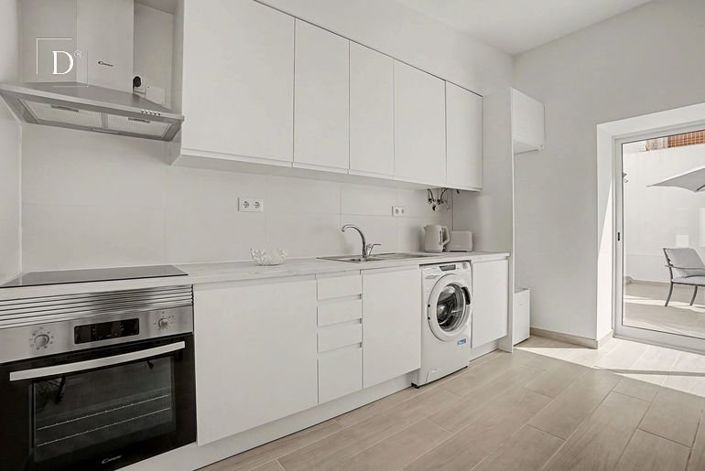 Image No.4-2 Bed House for sale