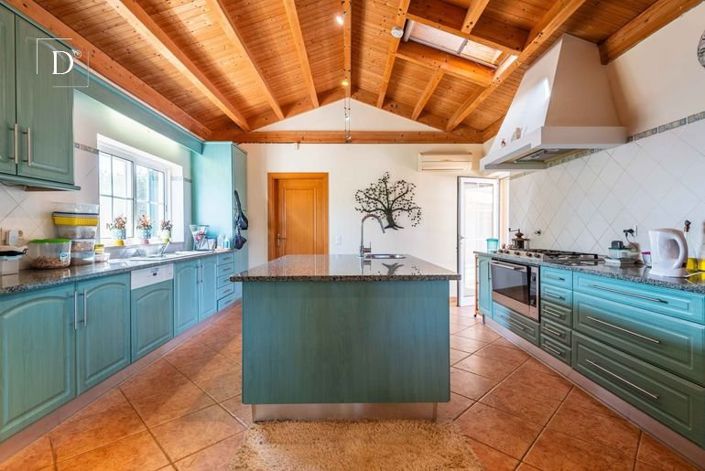 Image No.2-3 Bed House for sale