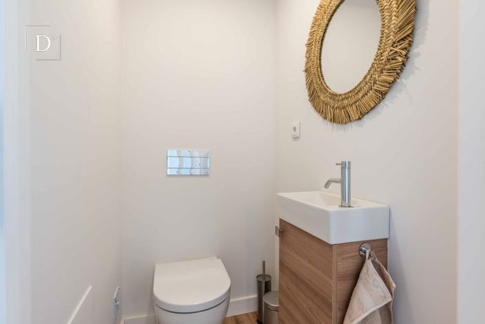 Image No.24-3 Bed Apartment for sale