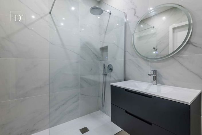 Image No.24-4 Bed House for sale