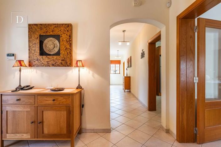 Image No.16-3 Bed House for sale