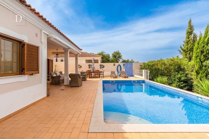 Image No.24-3 Bed House for sale
