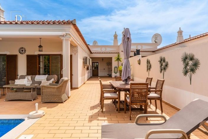 Image No.26-3 Bed House for sale