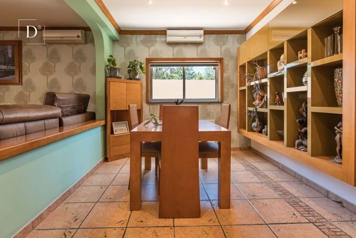 Image No.16-3 Bed House for sale