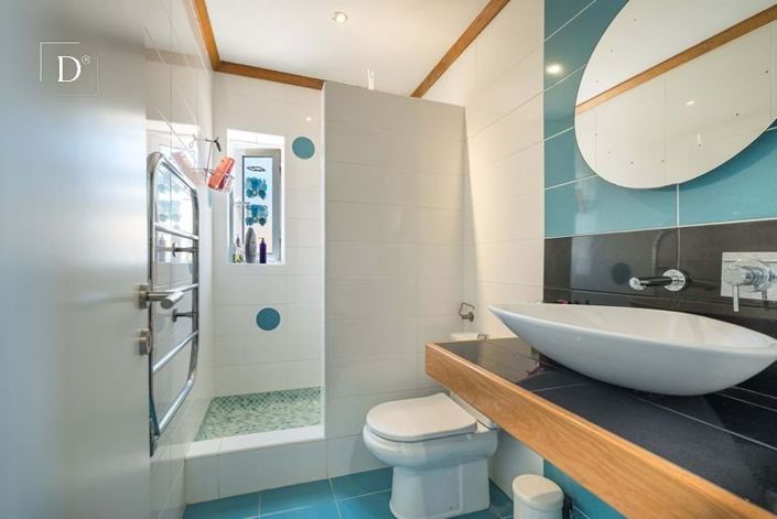 Image No.17-3 Bed House for sale