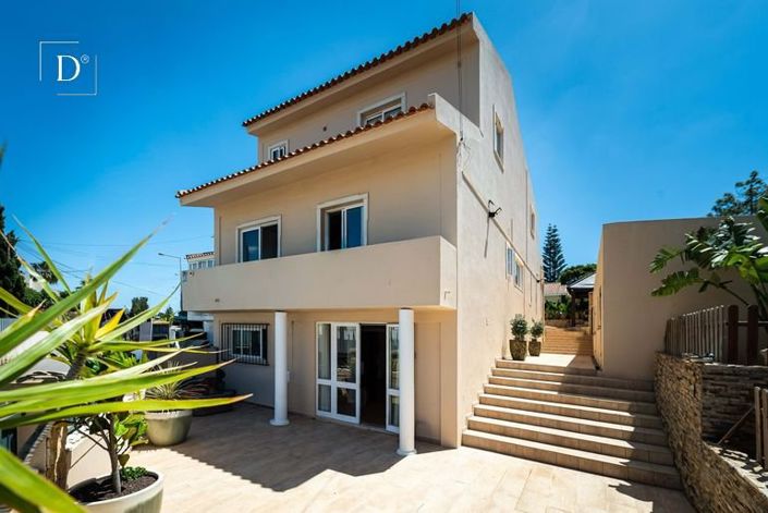Image No.24-3 Bed House for sale