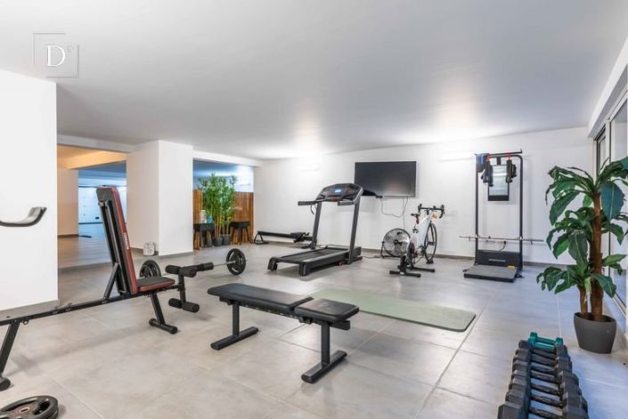 Image No.45-4 Bed House for sale