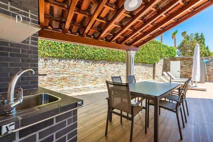 Image No.26-3 Bed House for sale