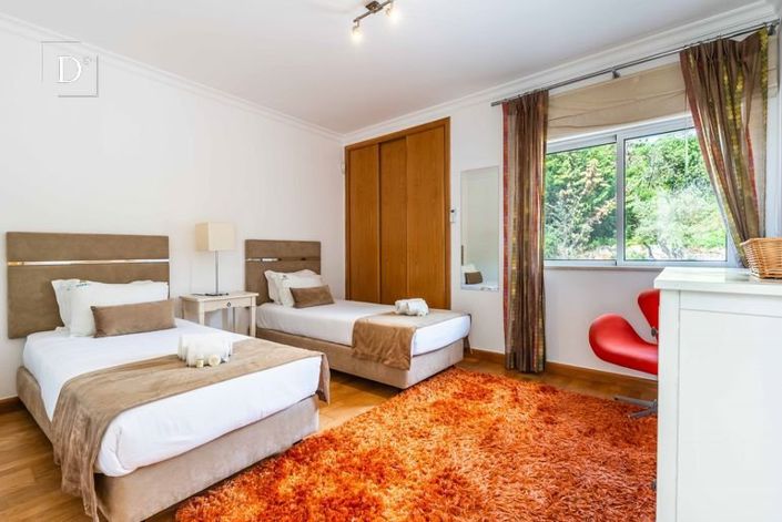 Image No.17-3 Bed House for sale