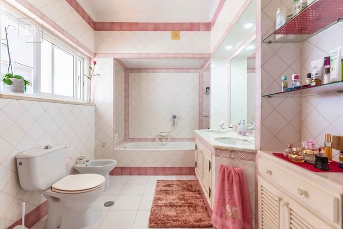 Image No.19-3 Bed Apartment for sale