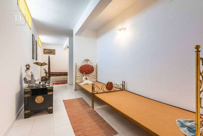 Image No.37-3 Bed Apartment for sale