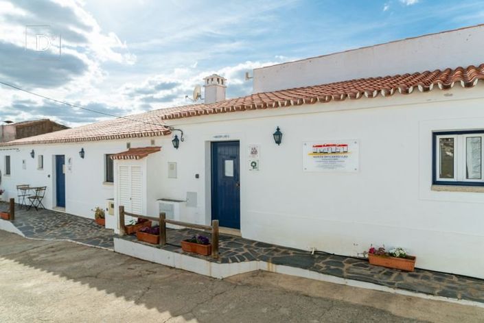 Image No.41-7 Bed Property for sale