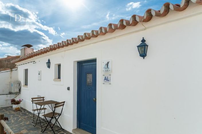 Image No.48-7 Bed Property for sale
