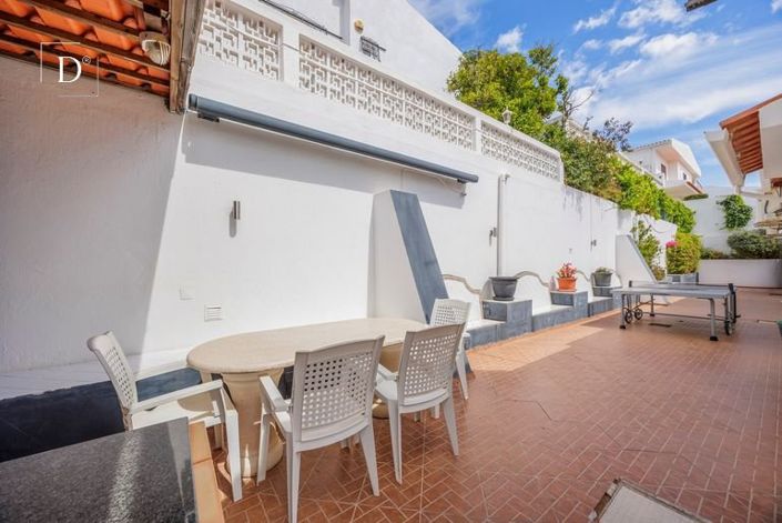 Image No.30-4 Bed House for sale
