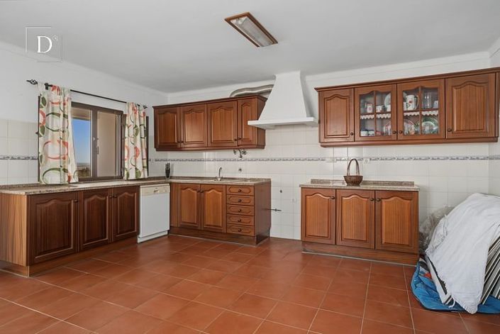 Image No.20-2 Bed House for sale