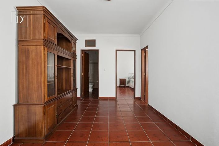 Image No.28-2 Bed House for sale