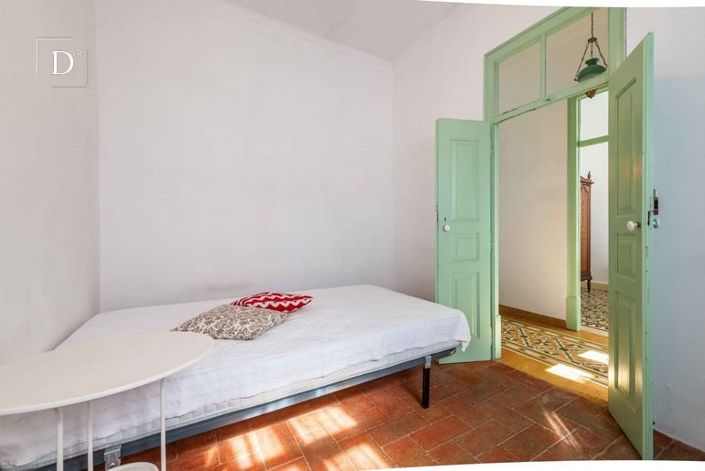 Image No.9-4 Bed House for sale